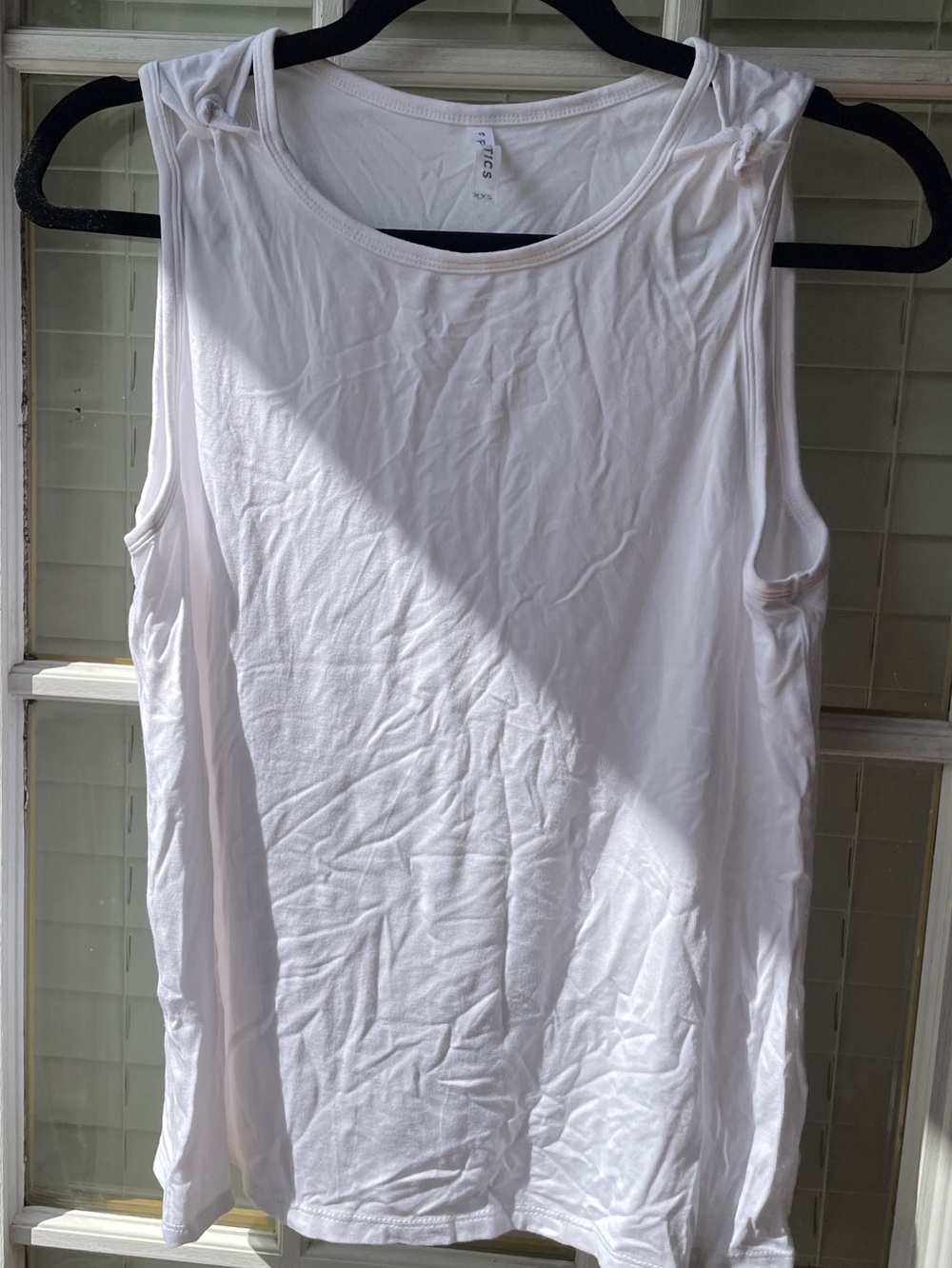Fabletics Tank - Picture 4 of 7
